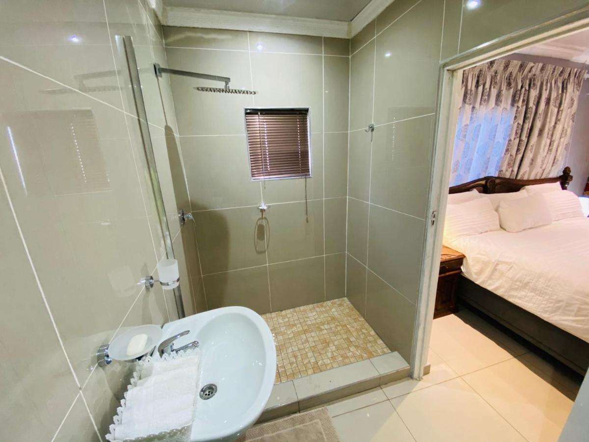 River Valley Guest House Butterworth Dış mekan fotoğraf